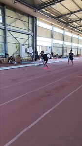 Μαδρίτη 2025 🇬🇷 💥 Οι ομάδες σκυτολοδρομίας 4Χ100 μ. ανδρών και γυναικών έκαναν την τελική τους προετοιμασία στο προπονητήριο του Αγίου Κοσμά για το Ευρωπαϊκό Πρωτάθλημα Ομάδων 👉 Στο καμπ μετέχουν οι αθλητές και αθλήτριες που θα συμμετάσχουν στο Ευρωπαϊκό Πρωτάθλημα Ομάδων 🏃🏻‍➡️ Άνδρες: Σωτήρης Γκαραγκάνης, Λάμπρος Βολίκας, Βασίλης Μυριανθόπουλος, Νίκος Παναγιωτόπουλος, Θοδωρής Βροντινός, Βασίλης Παπαμαργαρίτης 🏃🏻‍♀️ Γυναίκες: Πολυνίκη Εμμανουηλίδου, Ραφαέλα Σπανουδάκη, Δήμητρα Τσουκαλά, 