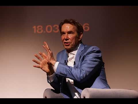 Cycladic Talk – Jeff Koons (Press CC to see subtitles in Greek)
