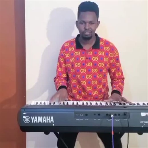 Levi Pro on Instagram: "Levi Pro – Seben Vibes"