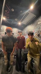 72K views · 64K reactions | もしもし! #SB19 #SB19日本ログ #Tokyo #TowerRecords #超特急逃走中 | SB19 | Facebook