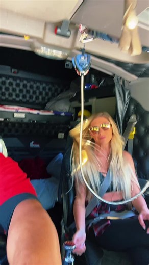 This is what happens when you bring the wife trucking with you 😅