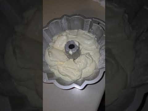 #KKH White Chokolate Pound Kake.. Kream Cheese drizzle topped with Pecans and white chokolate.