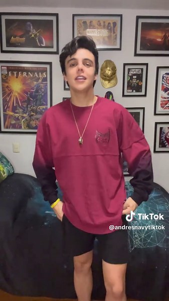 Scarlet Witch Outfit Inspiration | Marvel Cosplay