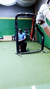 144K views · 42 reactions | This is a GREAT front toss drill to replicate speed and location variables similar to a game. Pull the arm back to a throwing position and either 1) underhand toss to simulate a fastball 2) overhand toss and bounce once on the ground to simulate a breaking ball 酪 #baseball #softball #hittingdrills #dodgers #shoheiohtani | The Hitter’s Lab | Facebook