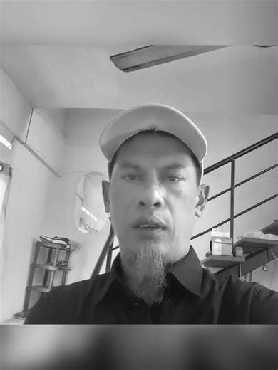 Selepas empat hari bertarung nyawa di Unit Rawatan Rapi (ICU), mangsa tragedi gas memasak meletup Khamis lalu, Fauzisham Darwis, 51, meninggal dunia hari ini.