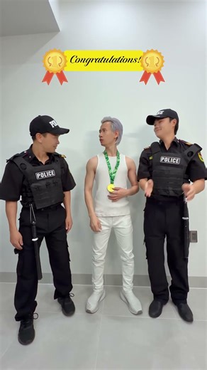 perform meritorious service [BEN EAGLE US] #beneagle #beneagleus #kungfu #fighting