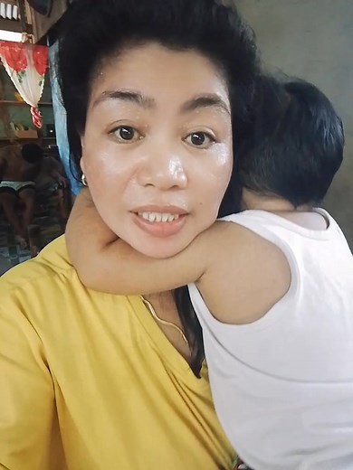 Ayaw na bumitaw Ang Bata sa pagka yakap Kay mama,sarap ng yakap mu anak ko. | Bhecca Pasaway