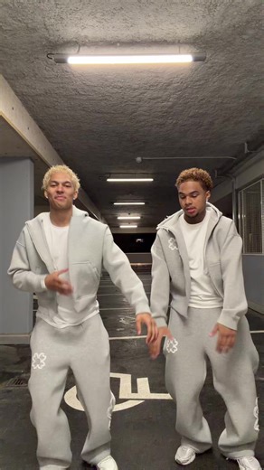 Vidéos de Ocho_973🇬🇫 (@ocho4real8) avec Back it up gyal loudz rmx - 𝐋𝐎𝐔𝐃𝐙 ✦