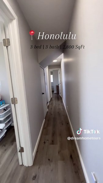 Beautiful 2 Story Property in Honolulu with 3 Bedrooms & 3 Bathrooms