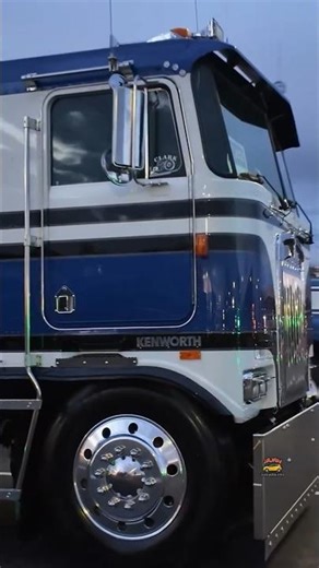 Spectacular Cabover KW at the Mid-America Truck Show in Louisville Kentucky #truckingshow #kenworth