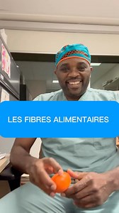 ## Les fibres et la santé : un allié essentiel pour votre bien-être 🌿 Les fibres alimentaires jouent un rôle fondamental dans le maintien de la santé et le bon fonctionnement de l’organisme. 💡 Bien qu’elles ne soient pas digérées par notre système digestif, elles apportent de nombreux bienfaits, faisant d’elles un élément indispensable à une alimentation équilibrée. ## Qu’est-ce que les fibres alimentaires ? 🤔 Les fibres sont des composants végétaux présents dans les fruits, légumes, céréales