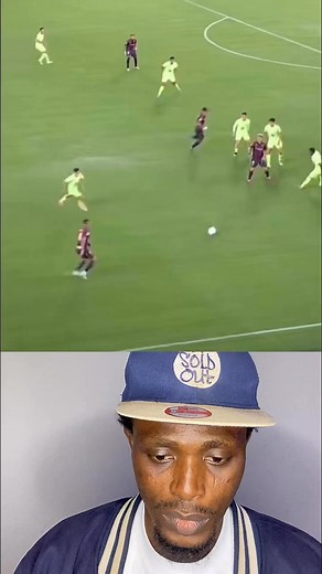 Barça defenders out here running VAR better than VAR itself 😂🔵🔴 #offsidetrap #ViscaBarca #football | Prefer Presley