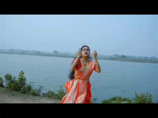 অসধারণ শুধু তাকিয়ে ছিলাম, মন ছুঁয়ে গিয়েছে, আপনার কেমন লাগলো? নৃত্যে তৃণা রায়। #ujaanerpthe #trending #dance #video #classical #creative #post | উজানের পথে-Ujaanerpthe