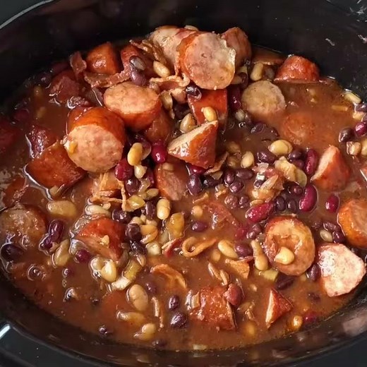 SLOW COOKER KIELBASA and BARBECUE BEANS perfect chilly day recipe!