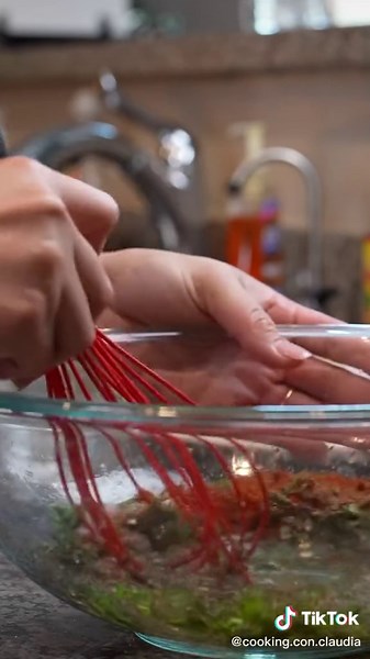 Cooking Con Claudia TikTok Channel