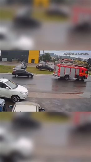 24K views · 81 reactions | CCTV Footage Captures Fire Truck Arriving Seconds After Vehicle Catches Fire at Intersection #firerescuetm #firefighterposts #firefighterstrong | Firerescuetm | Facebook