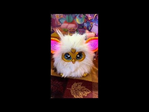 Showing the some FUN things this Furby does! Furby Gold Glam Interactive Plush Toys for 6 Year Old G