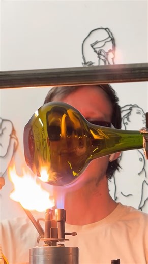 7.5K reactions · 178 shares | How I turn recycled wine bottles into flower vases. #glassblowing #recycle #upcycle #art #process | Etglass | Facebook