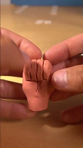 LET'S ANIMATE A CLAY HAND