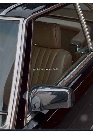 Impresionante Mercedes 380SL del 84: Clásicos Automotrices