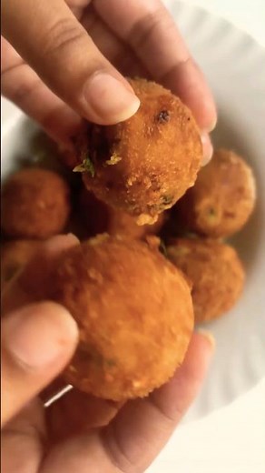 CRISPY POTATO CHEESE BALLS #easyrecipe #asmr #potato #bread #snacks #cheese #potatocheeseballs