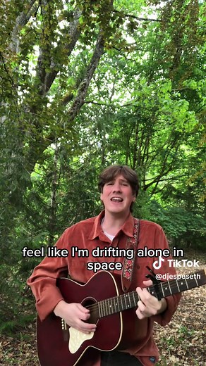 anyone happen to know this song?? #fallingfaster #emomusic #emorap #juicewrld #midwestemo #xxxtentacion