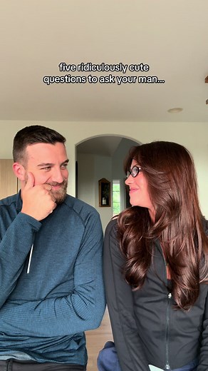 Ridiculously Cute Questions to Ask Your Man — 5 Flirty Prompts