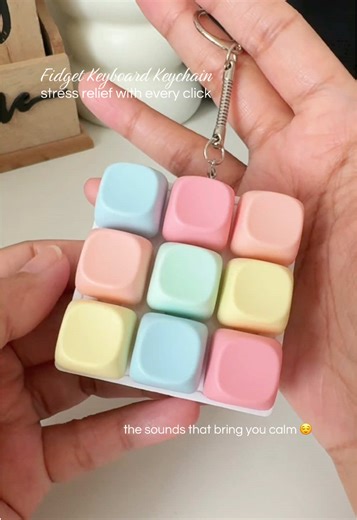 Fidget Keyboard Keychain: Your Portable Stress Reliever