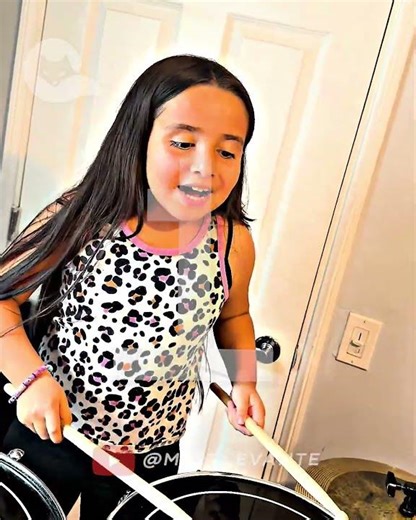 La CUMBIA de FNAF 2 🙀 #mrrelevante #momentosépicos #fnafmovie