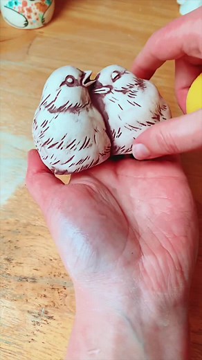 Satisfying Pottery Antiquing Technique