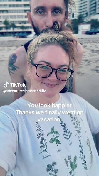 Now we try to relax for a few days 😌☀️ #marriagegoals #marriedlife #couple #vacation