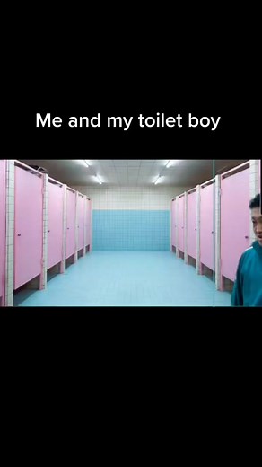 Squid Game Bathroom Scene Explained: Episode 4 Highlights