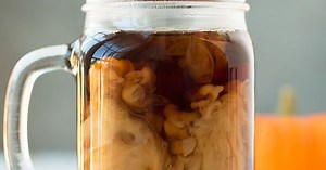 Homemade Pumpkin Spice Creamer | 3 Easy Steps! ( Video)