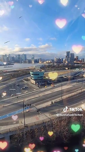 Cable Car The O2 Greenwich penninsula.#london#cablecar#londontiktok