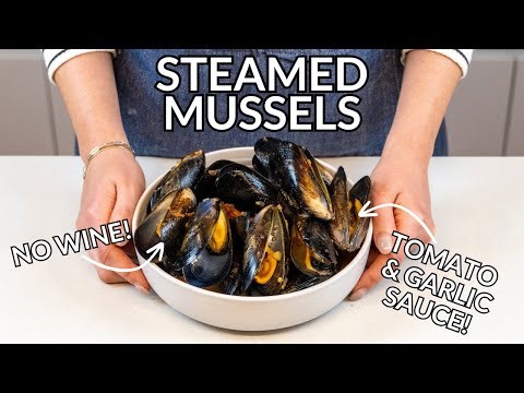 Steamed Mussels Without Wine (Tomato-Garlic Sauce)