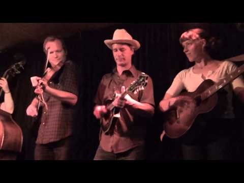 Foghorn String Band: The Lost Indian