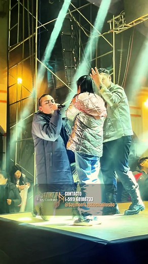 Momento especial en la serenata a la Virgencita del Rosario