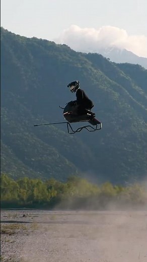 American transportation firm Volonaut designs the "world's first flying superbike"