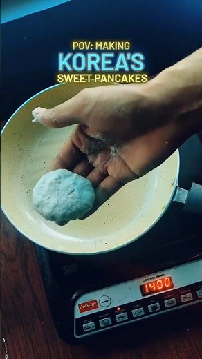 This Korean Stuffed Pancake Is Soft and Sweet