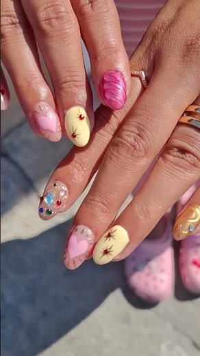 técnicas mixtas en uñitas #insponails #nails #pinterest #beauty