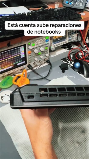 Cómo abrir una notebook gamer Asus correctamente