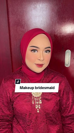 Makeup Bridesmaid Tutorial for Natural Look - Step-by-Step Guide