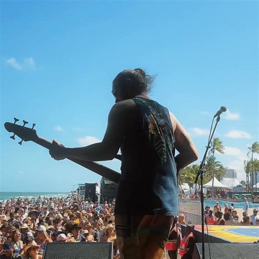 Jacksonville! We're linking up with Fortunate Youth at River City Railway on Nov 23rd! GA & VIP tix available now 🤙 VIP -> http://bit.ly/3Tqtb0r GA Tix Below | Bumpin Uglies