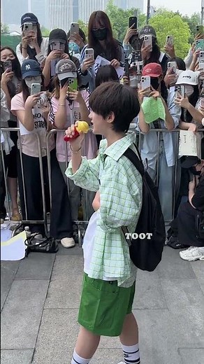 To have you is to have the whole world #ZhangJiayi #CultivationType #Trainee #ZhangJiayiAustin