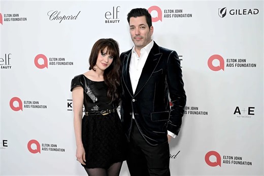 Zooey Deschanel and Jonathan Scott's NYC Apartment Has a Quirky Nod to Their First Meeting