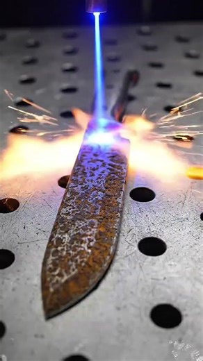 Rusted Machete Restoration with Laser Cleaning ⚔️ #asmr #shorts