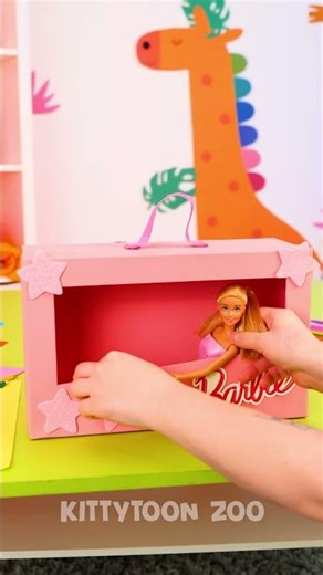 Transforming Imagination: DIY Dreamy Barbie Backpack! 🎒💖