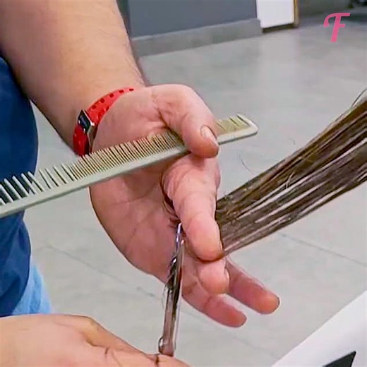 3.3M views · 5.5K reactions | Woman is unrecognizable after cutting off over 6 feet of hair. | Fabiosa - Live easy | Facebook