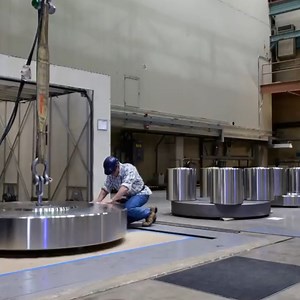 How To Measure Big Forces Accurately | Veritasium