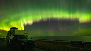 Parce que je crois fondamentalement que mon magazine a sa place dans tous les foyers, j’ai créé cette vidéo que je partage avec vous ce soir dans le but de promouvoir Nature en vue – le magazine qui en est maintenant à son 2e volume. Je lancerai donc cette vidéo qui met en valeur mon magazine dans quelques jours et je voulais vous la montrer en tout premier 🌲 ￼ La création du magazine, ça a carrément changé ma vie, ça me permet de revivre mes plus beaux moments en nature sauvage et de partager 
